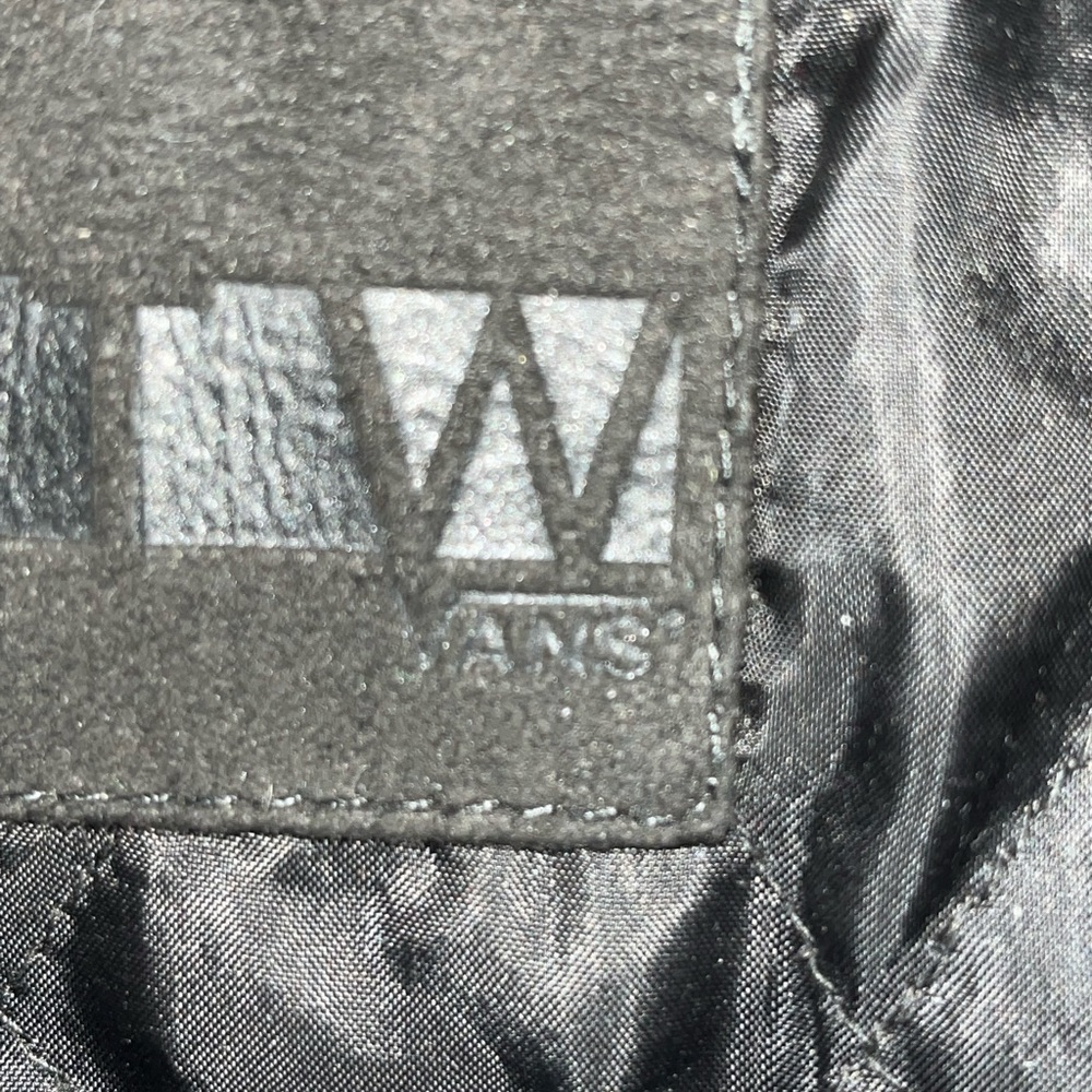 Jacket - Picture 8 of 9